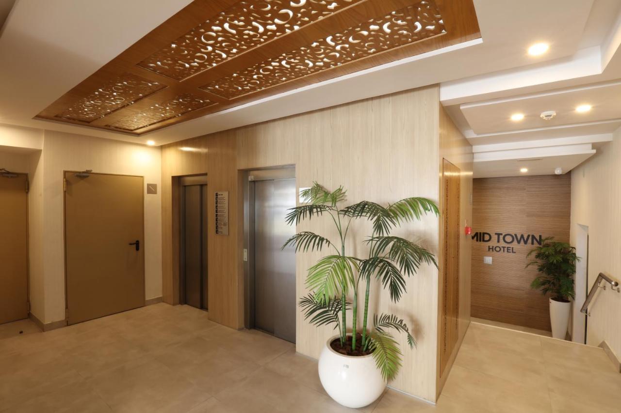 Mid Town Hotel Casablanca Exterior foto
