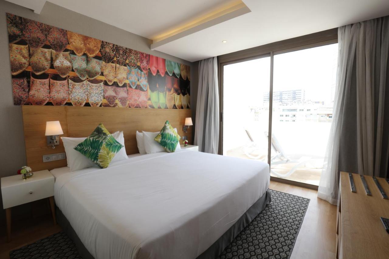 Mid Town Hotel Casablanca Exterior foto
